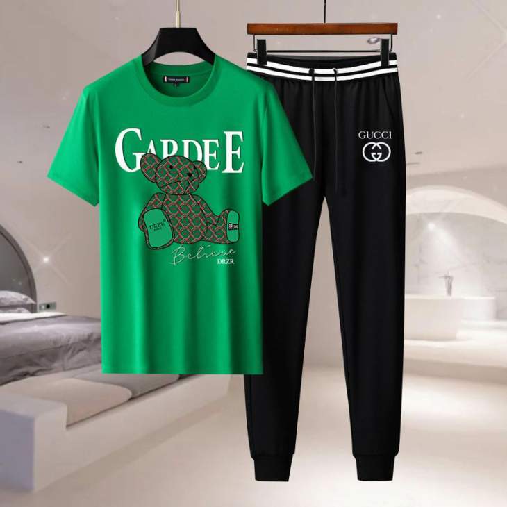 Picture of Gucci Shirt Pant Suits _SKUGucciM-4XL11Lx13321976